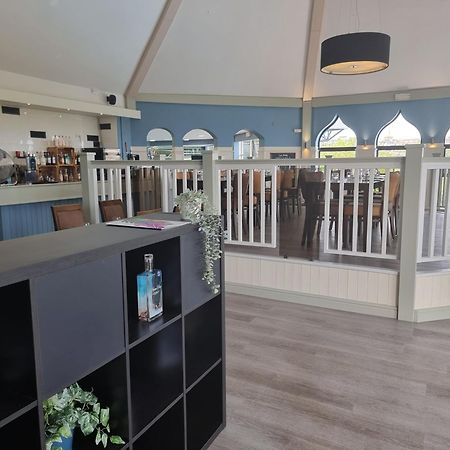 Готель Static Caravan To Hire , Hoburne Devon Bay Goodrington Екстер'єр фото